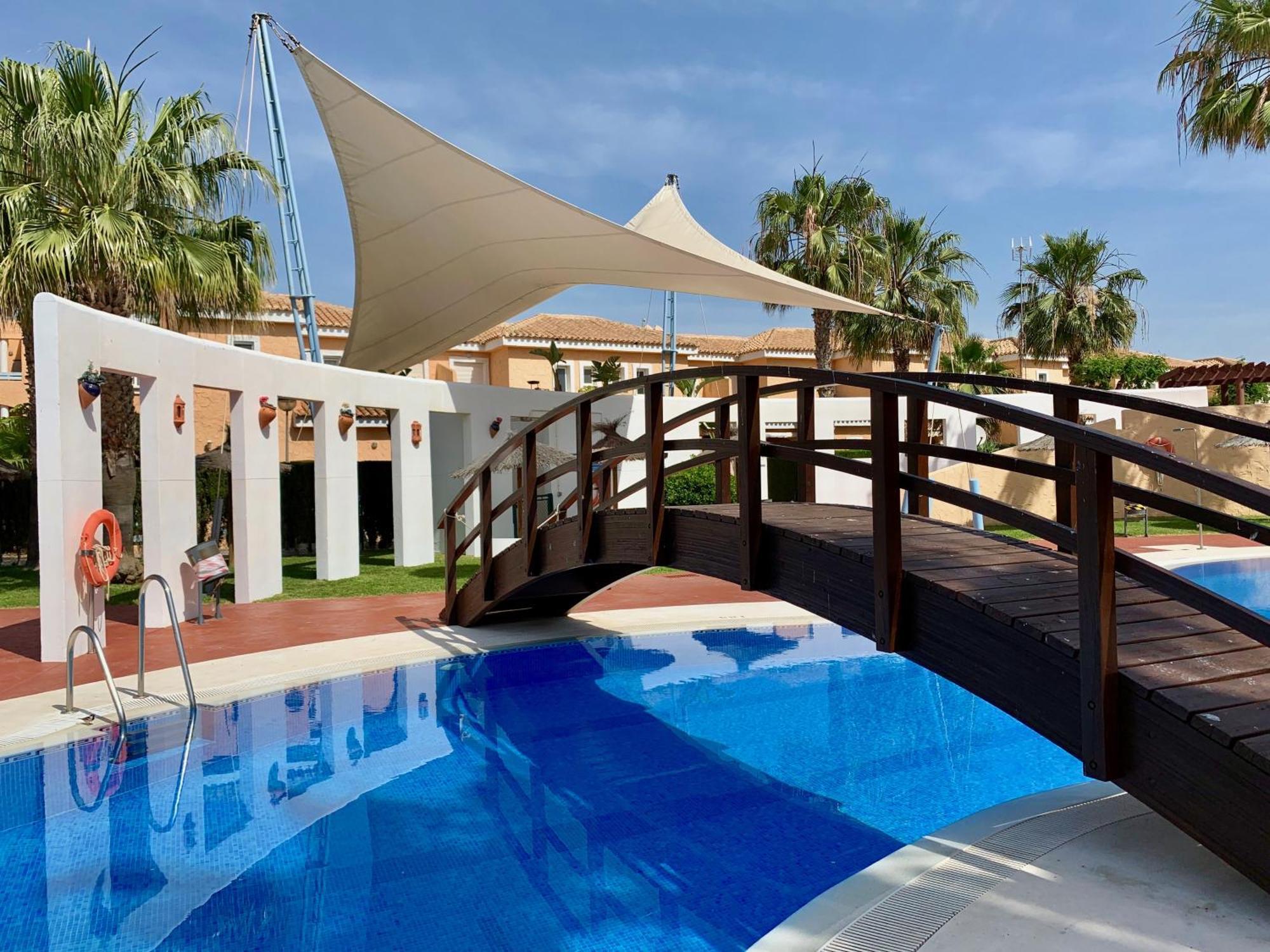 Апартаменты Bahari Marinas - Tu Duplex Con Jardin Privado! Вера Экстерьер фото